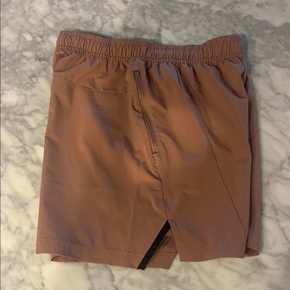 Adidas faded red D4T 5” Performance Shorts